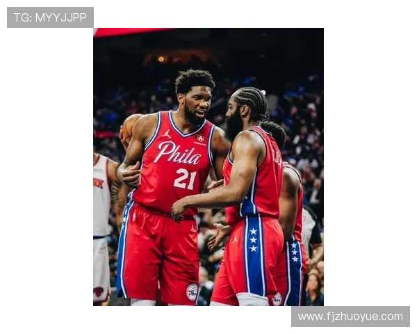 恩比德复出首节表现平平6分钟内仅得4分1板1助展现恢复之路